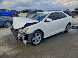 Toyota Camry BASE 2.5L 4 2012