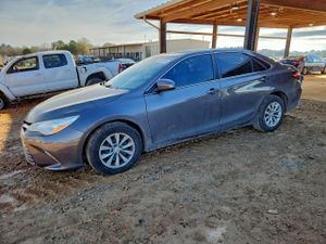 Toyota Camry LE 2.5L 4 2015