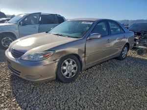 Toyota Camry LE 2.4L 4 2004
