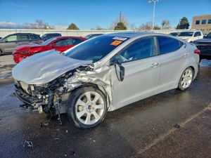 Hyundai Elantra GLS 1.8L 4 2013