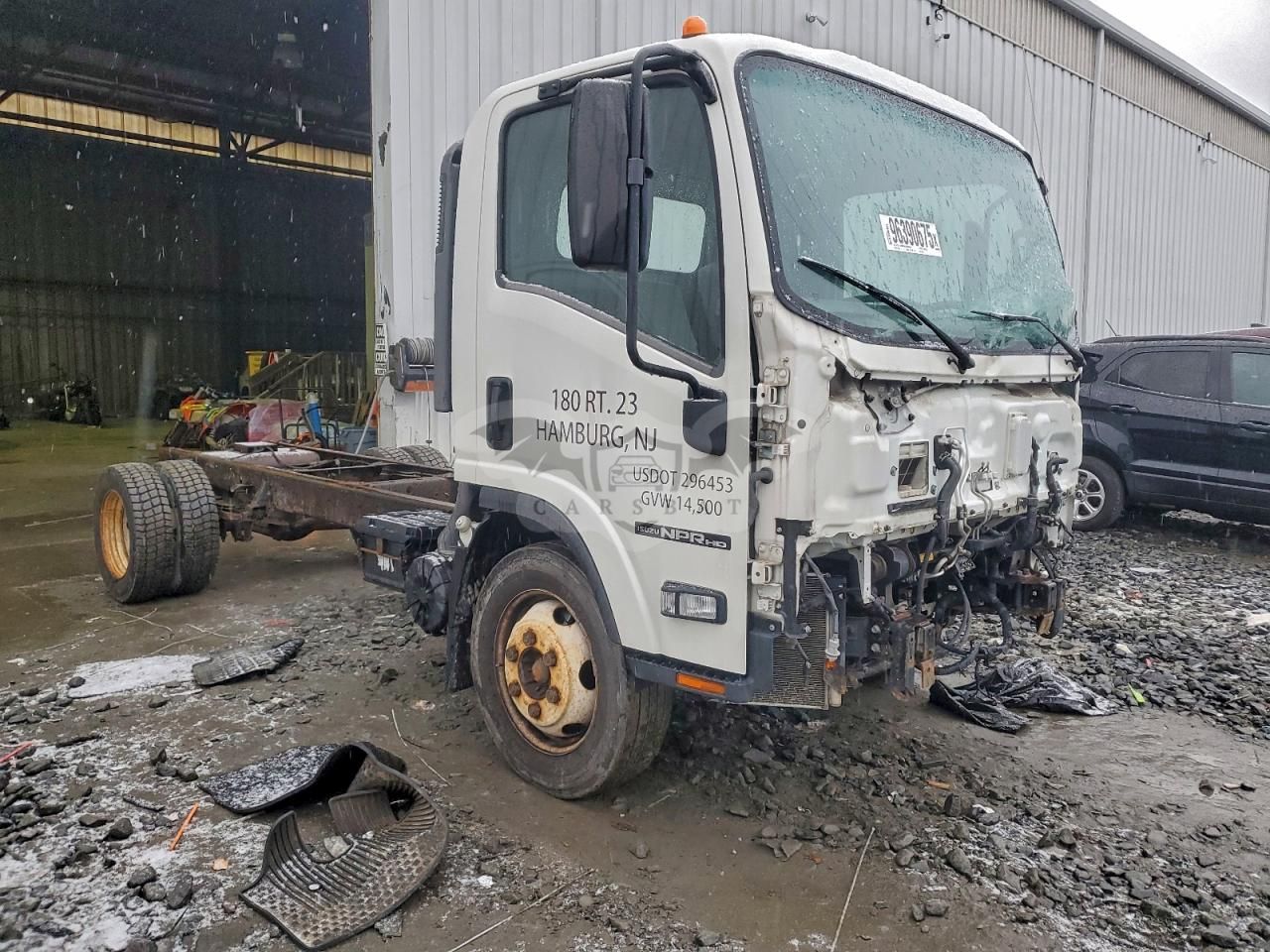 Isuzu NPR 6.0L 8 2018