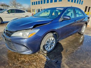 Toyota Camry LE 2.5L 4 2015
