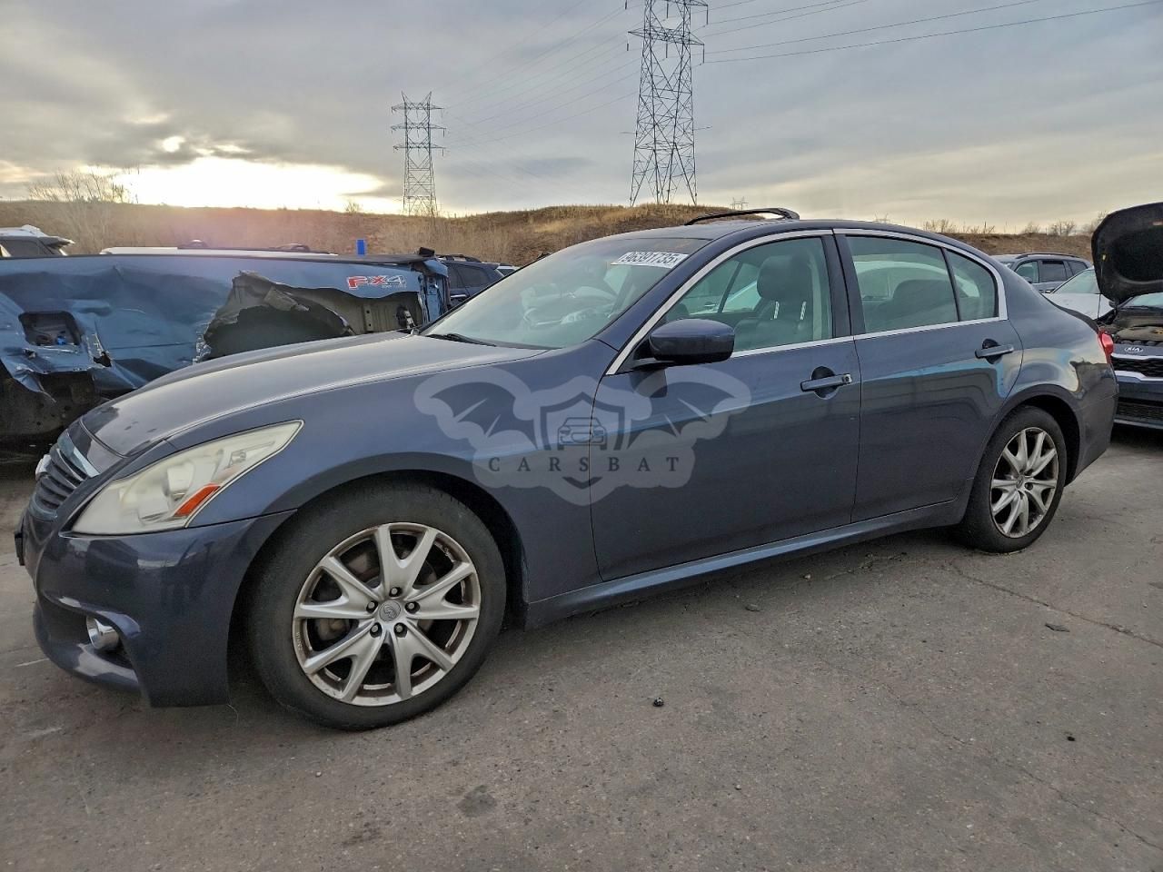 Infiniti G37 3.7L 6 2010