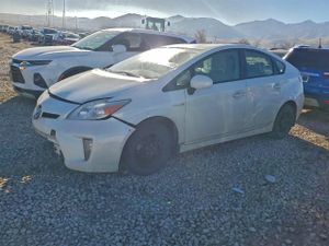 Toyota Prius 1.8L 4 2012