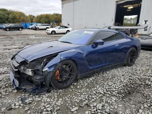 Nissan GT-R PREMIUM 3.8L 6 2013