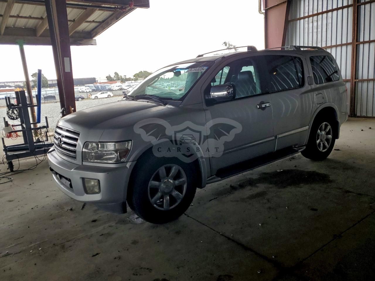 Infiniti QX56 5.6L 8 2005
