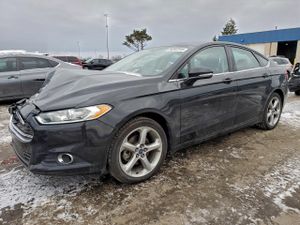 Ford Fusion SE 2.5L 4 2013