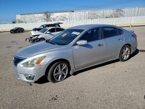 Nissan Altima 2.5 2.5L 4 2015