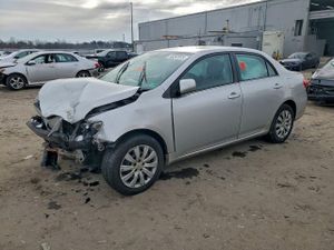 Toyota Corolla BASE 1.8L 4 2013