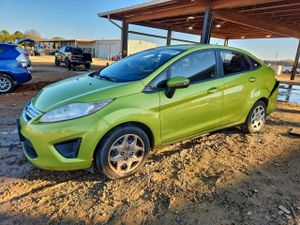 Ford Festiva SE 1.6L 4 2013