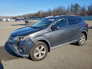 Toyota Rav4 XLE 2.5L 4 2013