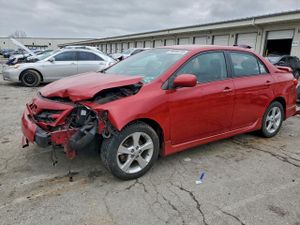 Toyota Corolla BASE 1.8L 4 2013