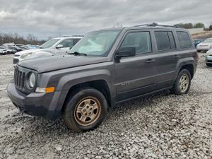 Jeep Patriot SPORT 2.4L 4 2015