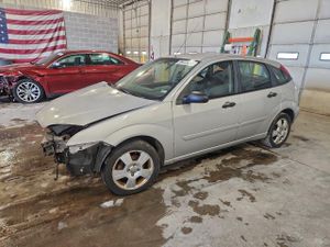 Ford Focus ZX5 2.0L 4 2005