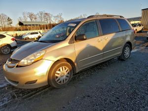 Toyota Sienna CE 3.5L 6 2008