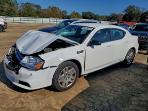 Dodge Avenger SE 2.4L 4 2014