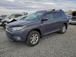 Toyota Highlander BASE 3.5L 6 2013
