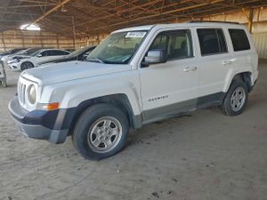 Jeep Patriot SPORT 2.4L 4 2012
