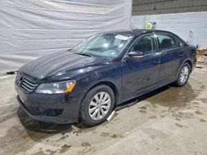 Volkswagen Passat S 2.5L 5 2013