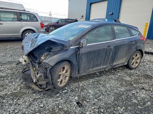 Ford Focus TITANIUM 2.0L 4 2014