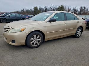 Toyota Camry BASE 2.5L 4 2010