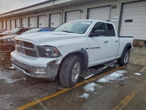 Dodge RAM SLT 5.7L 8 2012