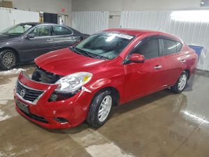 Nissan Versa S 1.6L 4 2012