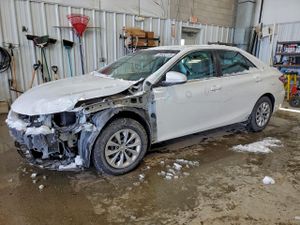 Toyota Camry LE 2.5L 4 2015