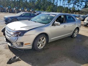 Ford Fusion SE 2.5L 4 2012