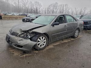 Toyota Camry LE 3.0L 6 2003