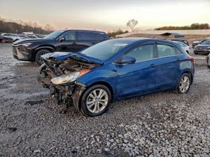 Hyundai Elantra 2.0L 4 2015