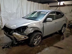 Nissan Rogue S 2.5L 4 2012