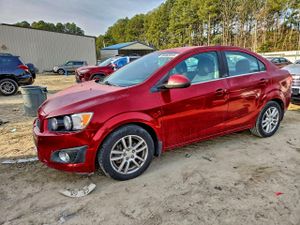 Chevrolet Aveo (Sonic) LT 1.8L 4 2012