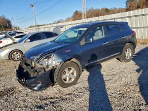 Nissan Rogue S 2.5L 4 2013