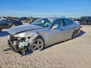 Lexus LS 460 4.6L 8 2010