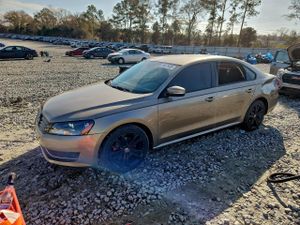 Volkswagen Passat S 1.8L 4 2015