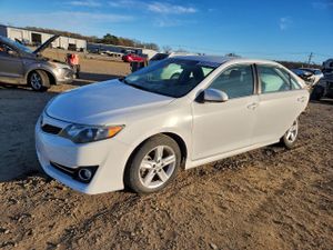 Toyota Camry L 2.5L 4 2014