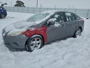 Ford Focus SE 2.0L 4 2014