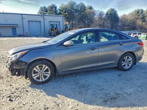 Hyundai Sonata GLS 2.4L 4 2013