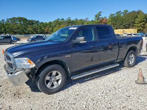 RAM 1500 SLT 5.7L 8 2020