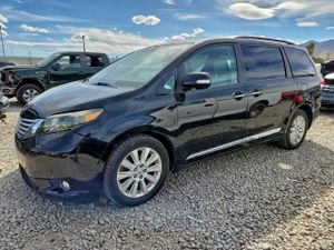 Toyota Sienna XLE 3.5L 6 2014