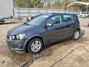 Chevrolet Aveo (Sonic) LT 1.4L 4 2014