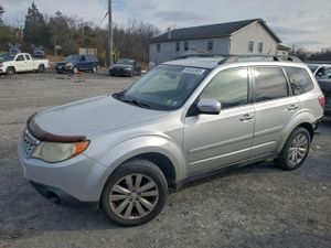 Subaru Forester LIMITED 2.5L 4 2011