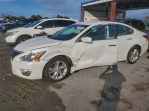 Nissan Altima 2.5 2.5L 4 2015