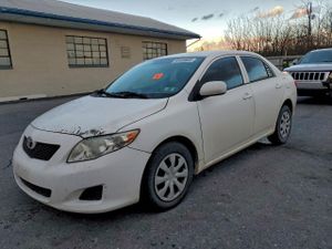 Toyota Corolla BASE 1.8L 4 2010