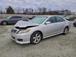 Toyota Camry BASE 2.5L 4 2011