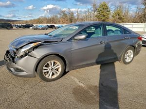 Hyundai Sonata GLS 2.4L 4 2013