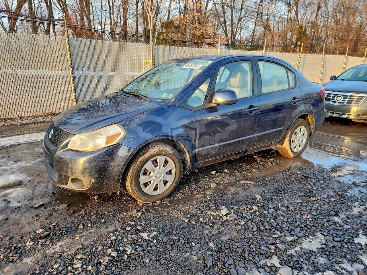 Suzuki SX4 LE 2.0L 4 2010