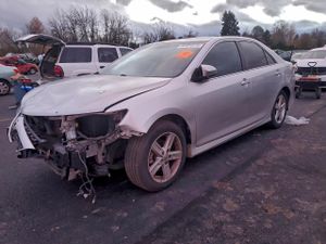 Toyota Camry L 2.5L 4 2014