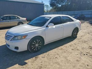 Toyota Camry BASE 2.5L 4 2011
